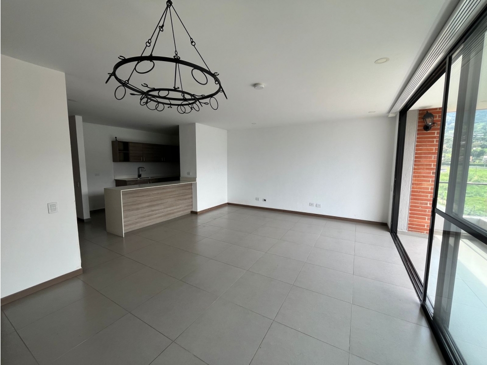 Apartamento en renta ENVIGADO LOMA DEL ESCOBERO — foto 3