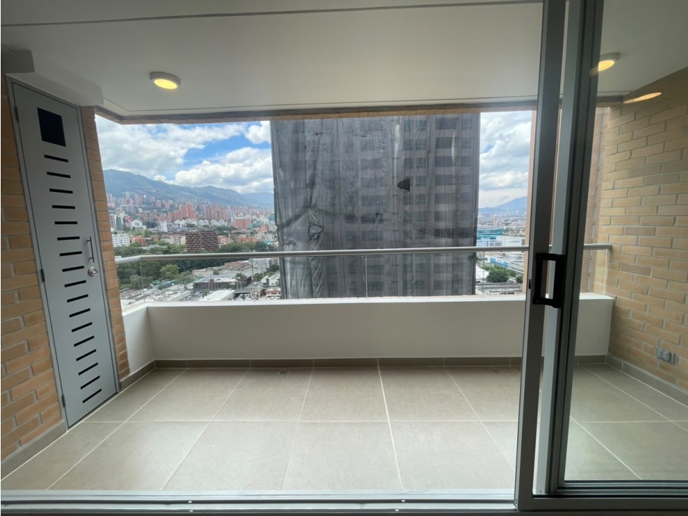 ARRIENDO APARTAMENTO CIUDAD DEL RIO — foto 3