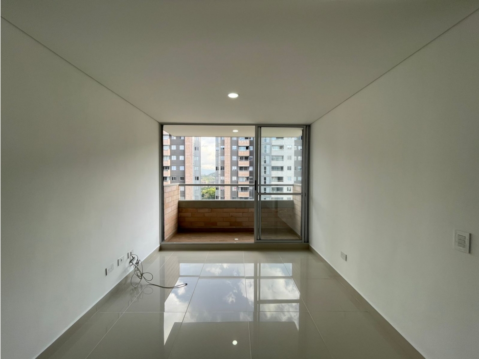 ARRIENDO APARTAMENTO EN LA ESTRELLA SECTOR FERRERIA — foto 4