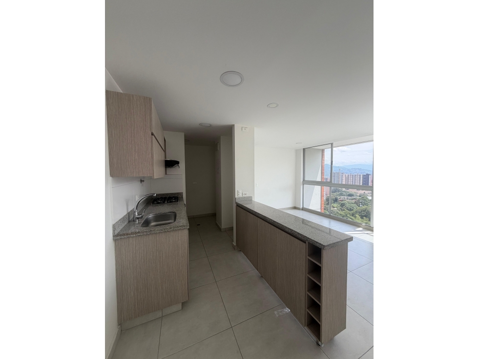 APARTAMENTO EN ARRIENDO SAN REMO -SABANETA — foto 3