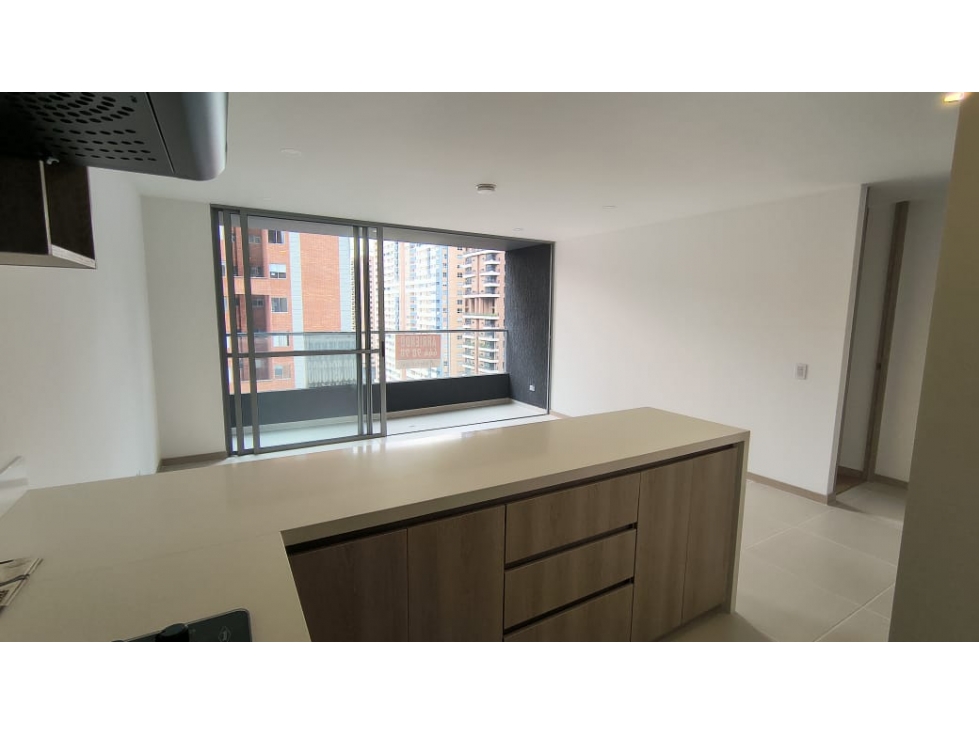 ARRIENDO APARTAMENTO CIUDAD DEL RIO