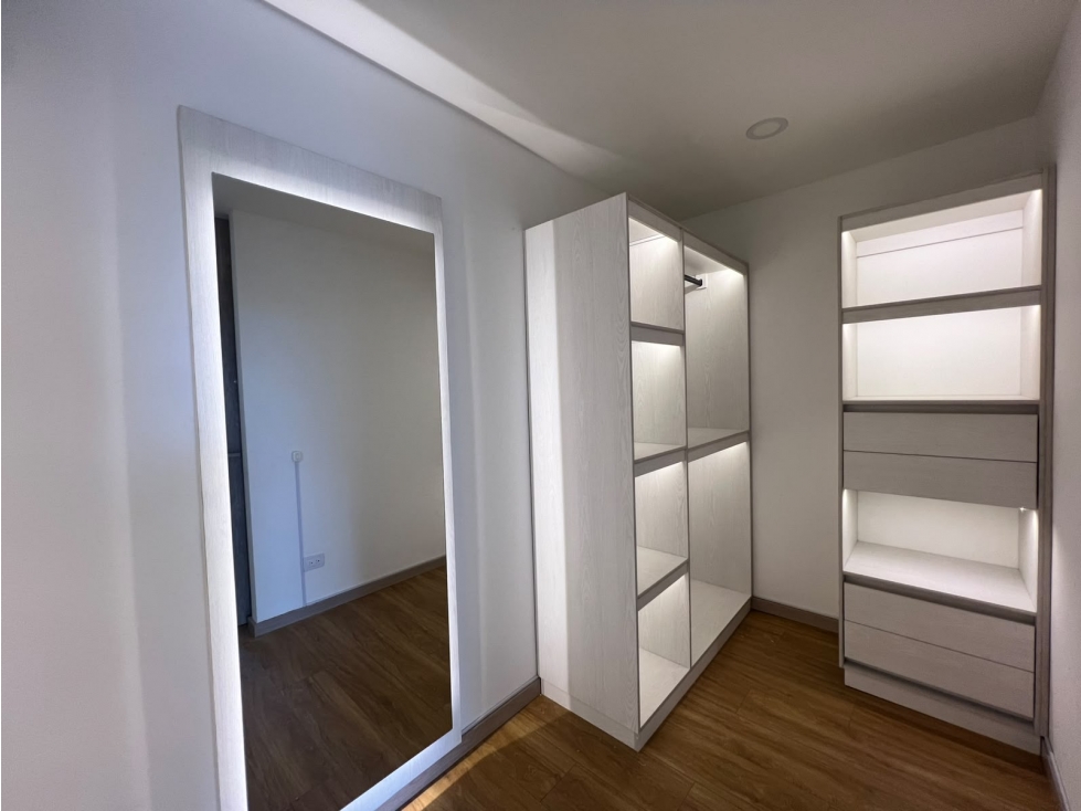RENTO APARTAMENTO EN CIUDAD DEL RIO — foto 4