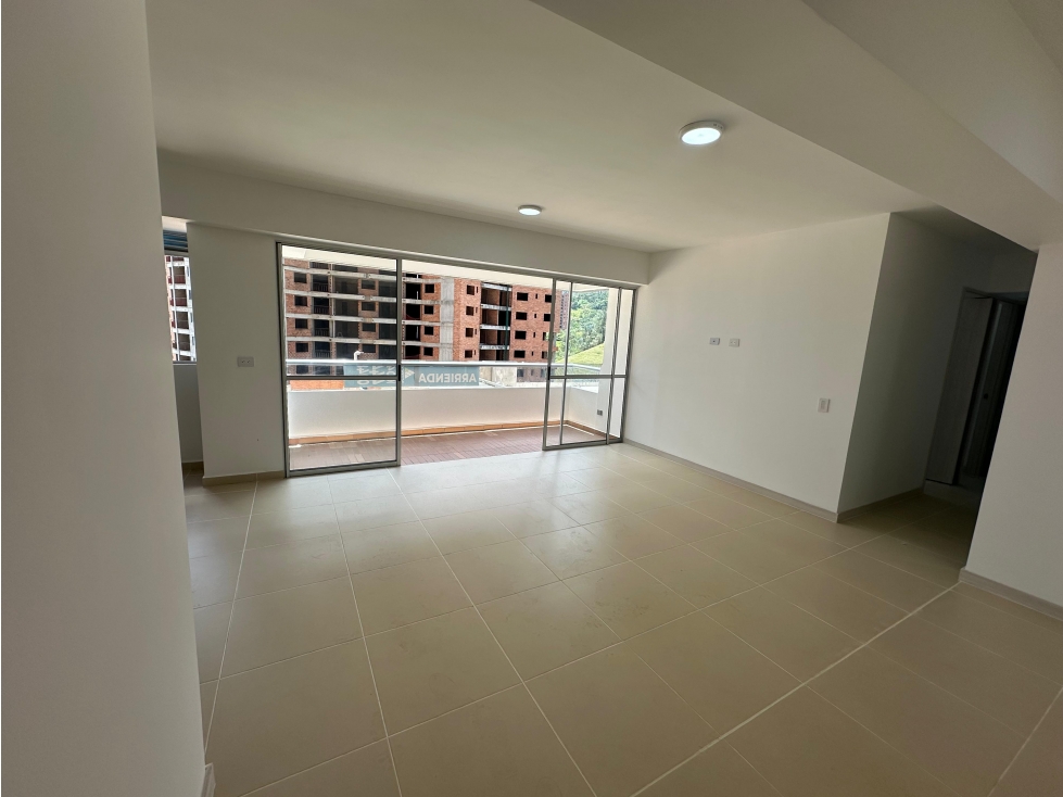 RENTO APARTAMENTO EN SABANETA UNIDAD DUBLIN — foto 4