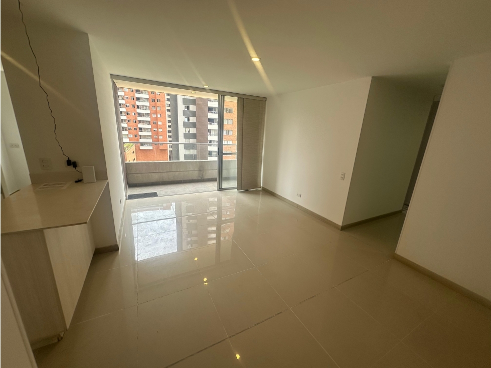 RENTO APARTAMENTO EN SABANETA PARTE PLANA — foto 4