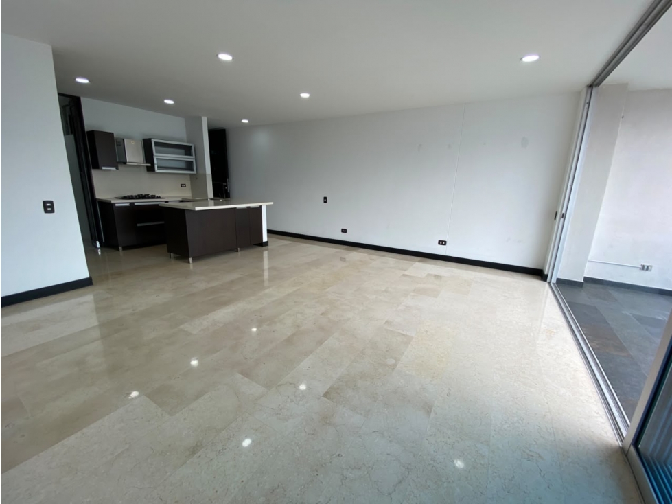 RENTO APARTAMENTO MUY ESPACIOSO EN SABANETA — foto 4