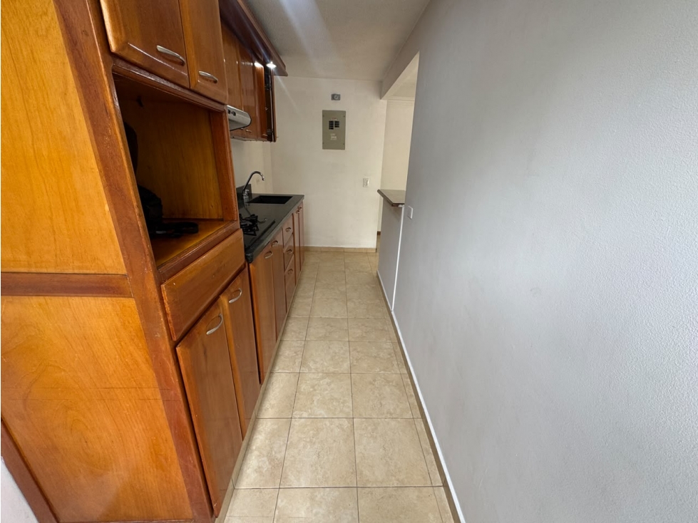 Apartamento en arriendo en Calasanz parte baja — foto 2