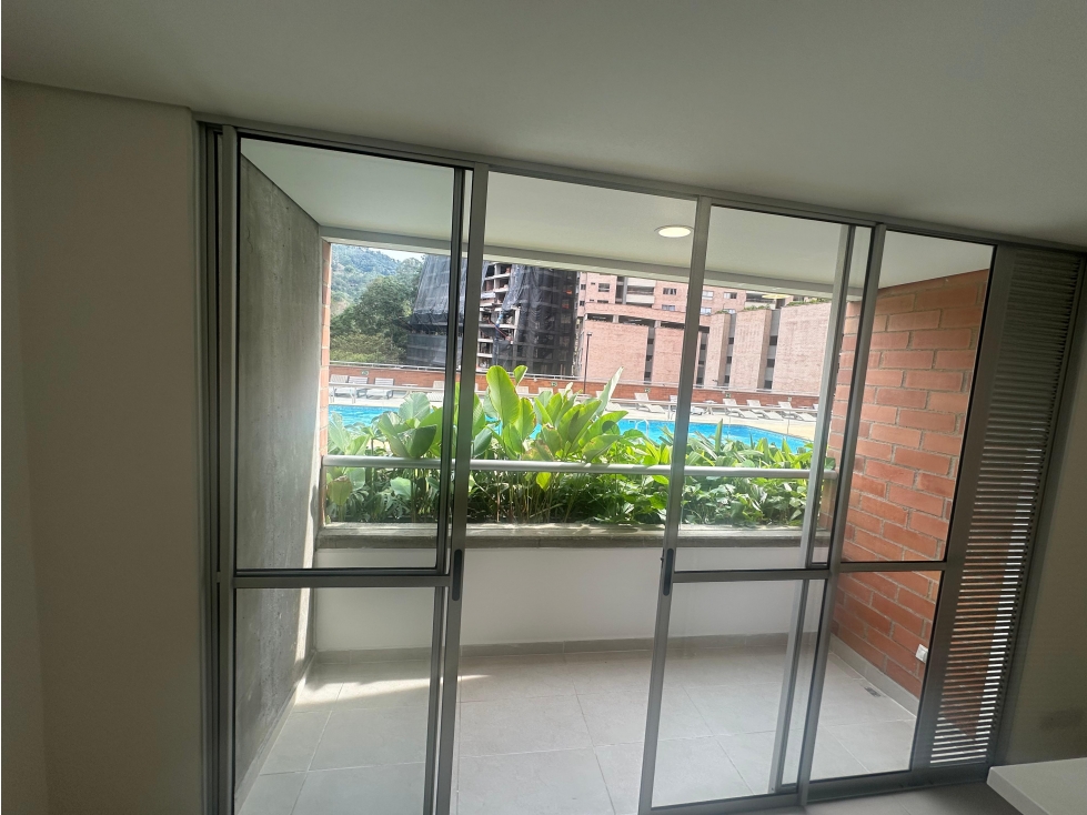 RENTO APARTAMENTO EN SABANETA UNIDAD ECOH — foto 4