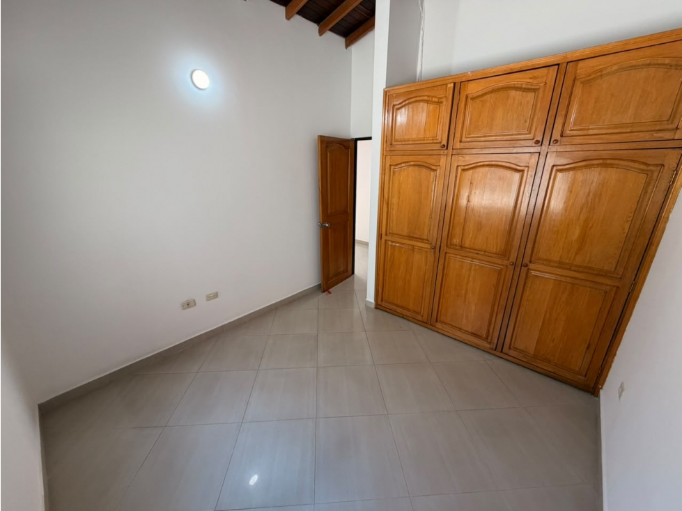 Apartamento en arriendo en la floresta — foto 4