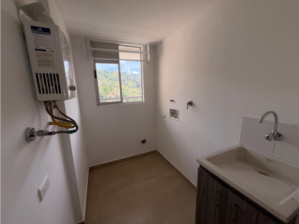 APARTAMENTO EN SABANETA SECTOR ASDESILLAS — foto 6