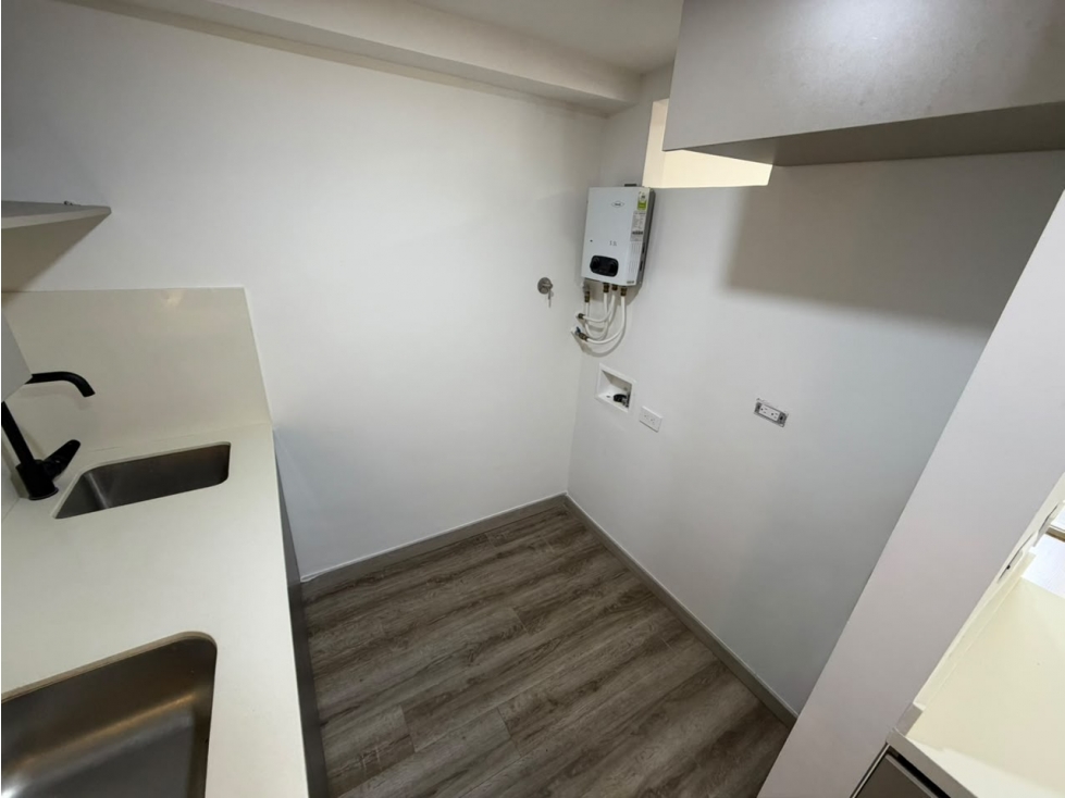 ARRIENDO APARTAMENTO EN NIQUIA BELLO — foto 4