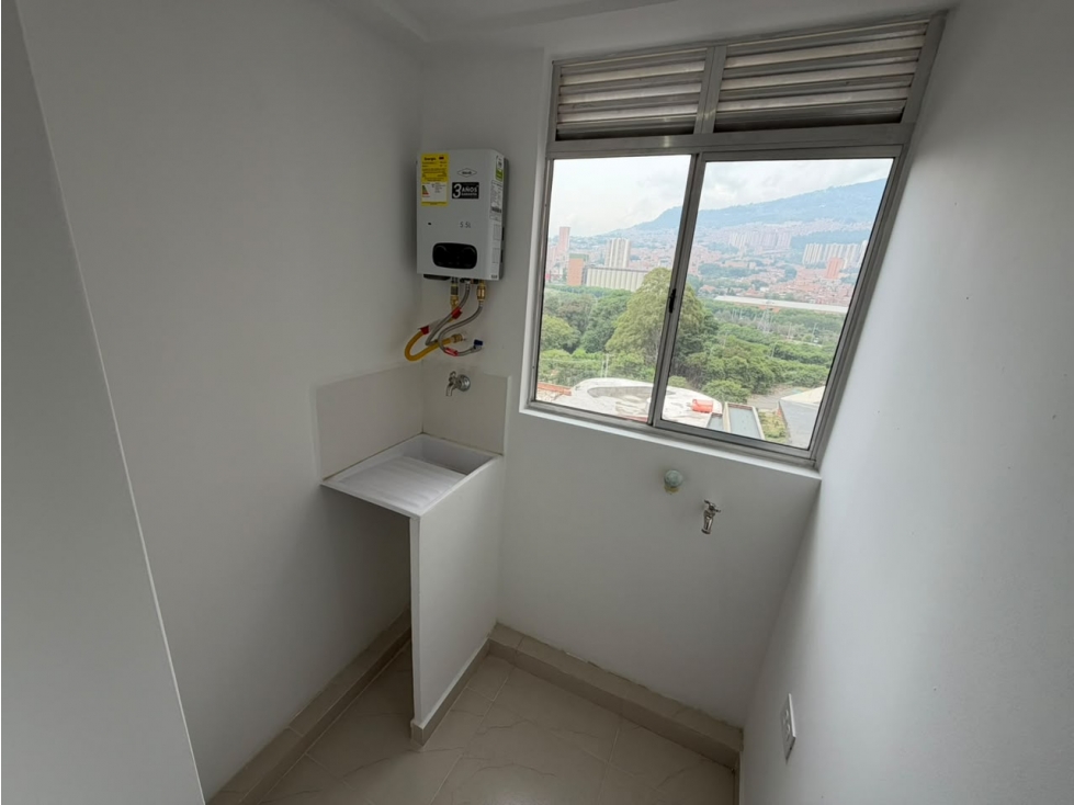 ARRIENDO APARTAMENTO EN BELLO MADERA — foto 3