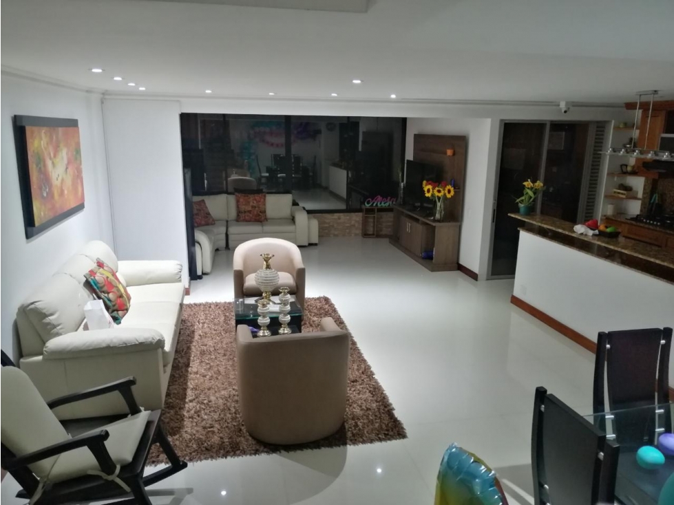 ARRIENDO CASA POBLADO - ALTOS DEL POBLADO