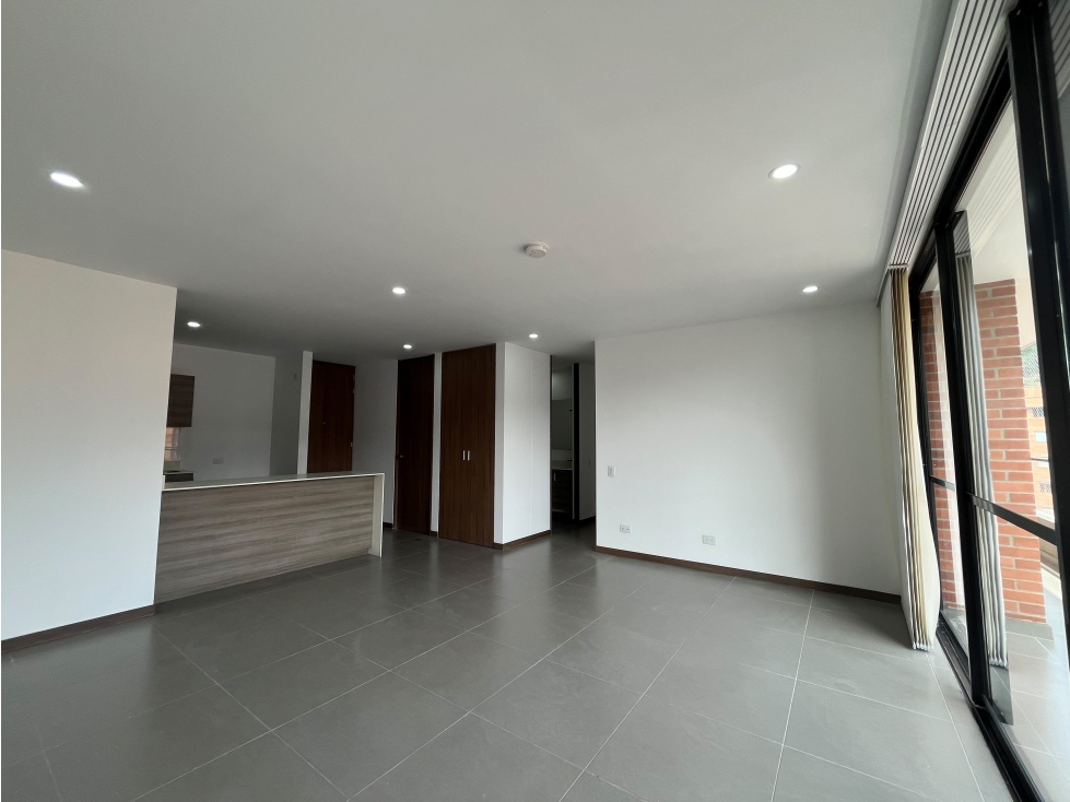 Apartamento en renta ENVIGADO LOMA DEL ESCOBERO — foto 6