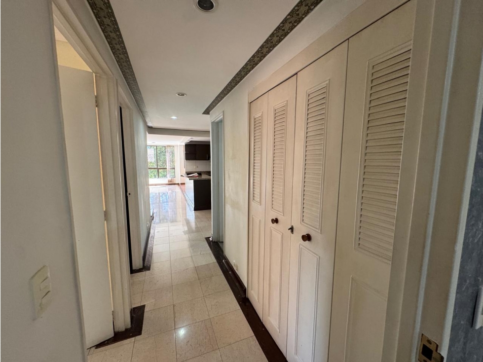APARTAMENTO EN ARRIENDO POBLADO — foto 6