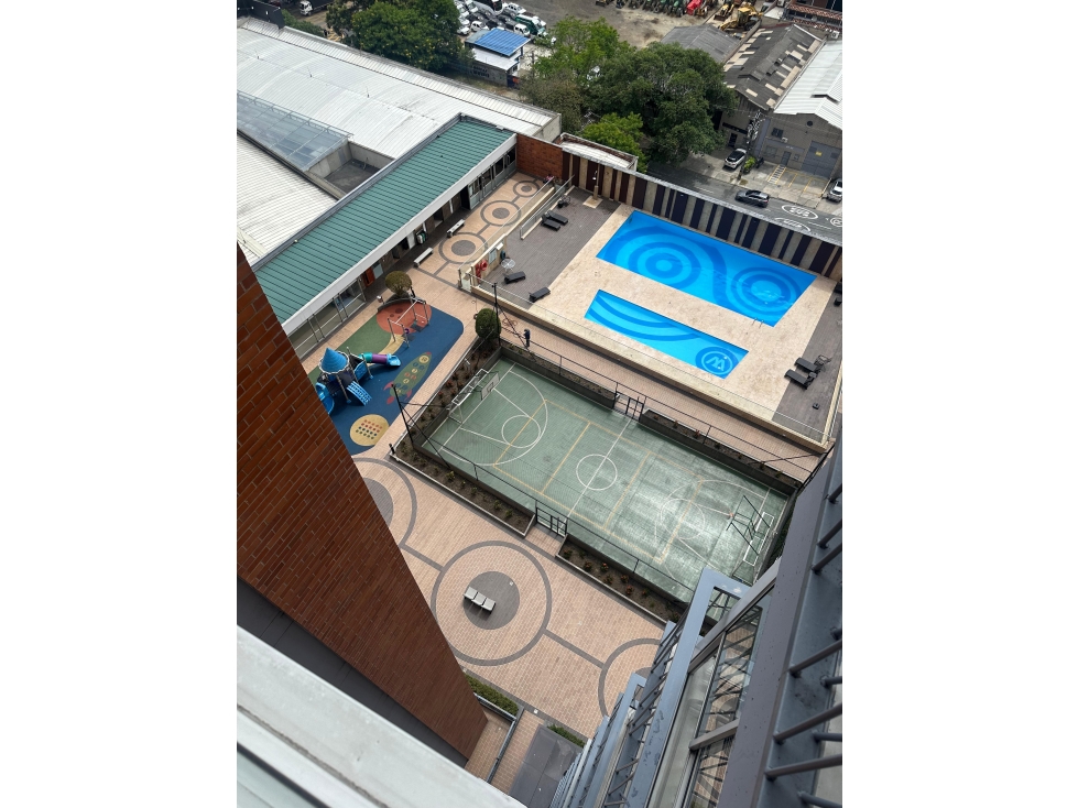 RENTO APARTAMENTO EN SABANETA PARTE PLANA — foto 5