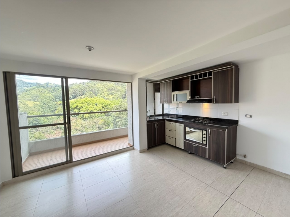 Apartamento en Alquiler Sabaneta