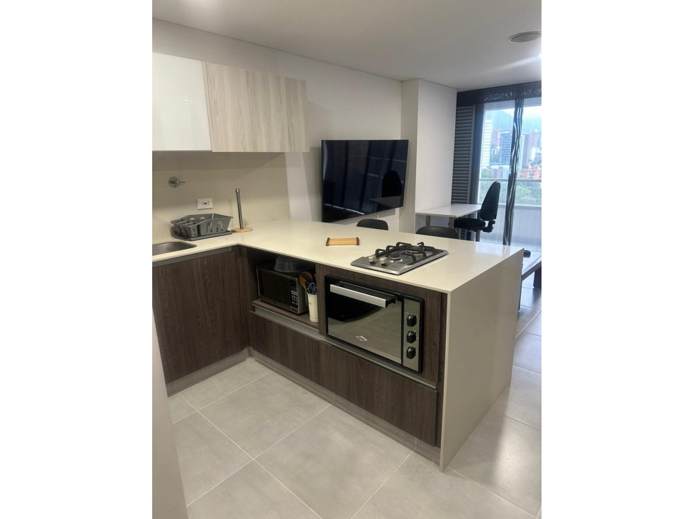 ARRIENDO APARTAMENTO CIUDAD DEL RIO