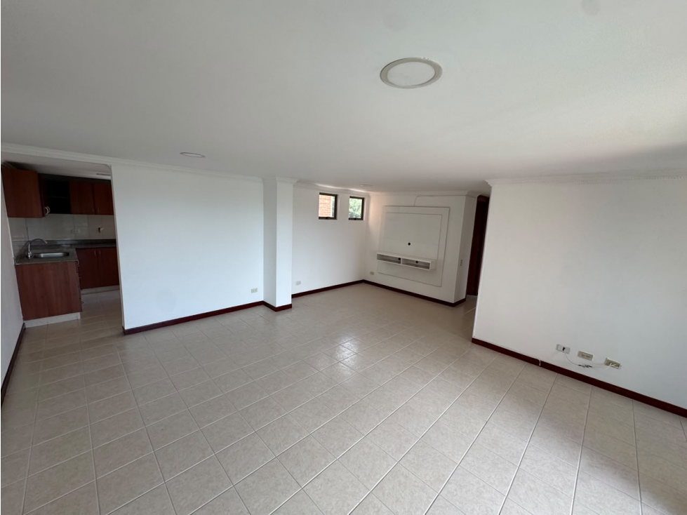 ARRIENDO APARTAMENTO ENVIGADO-PRIMAVERA — foto 4