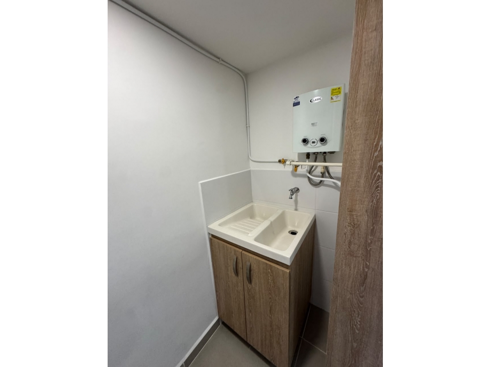 Apartamento en renta envigado loma de las brujas — foto 5