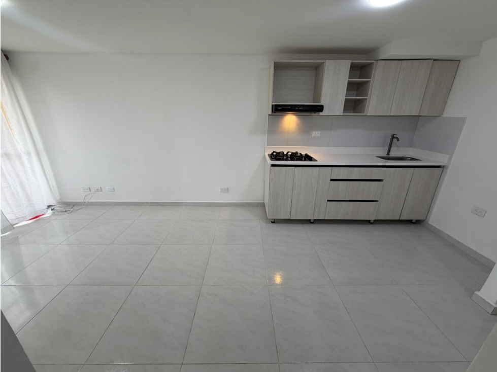 APARTAMENTO EN ARRIENDO EN CAÑAVERALEJO -SABANETA — foto 2