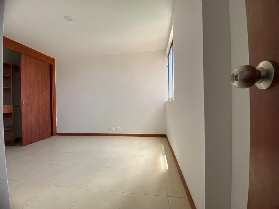 Apartamento en arriendo Laureles — foto 6