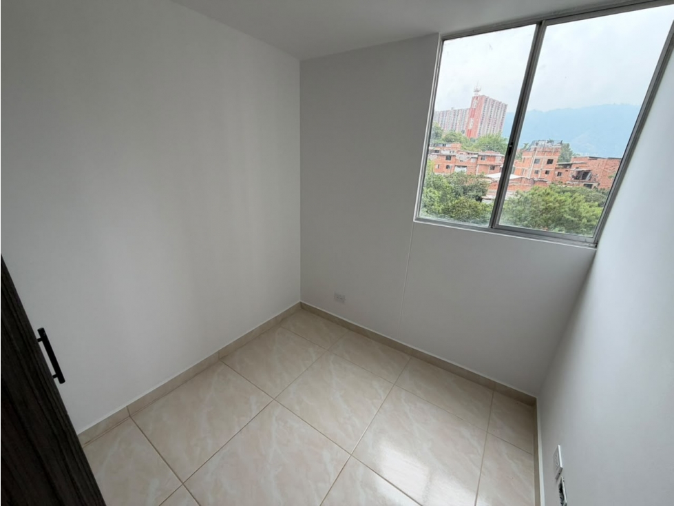 ARRIENDO APARTAMENTO EN BELLO MACHADO — foto 6