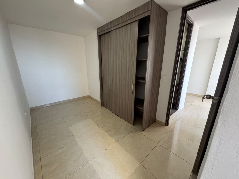 Apartamento en arriendo en Calasanz parte baja — foto 5