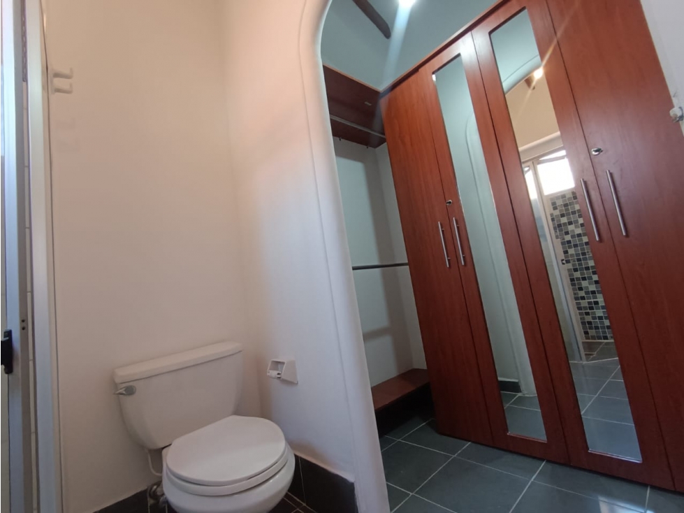 Apartamento en Arriendo en Laureles — foto 4