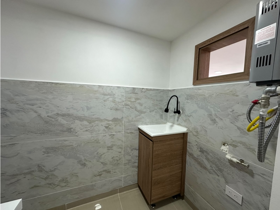 ARRIENDO APARTAMENTO EN BELLO BUCAROS — foto 3
