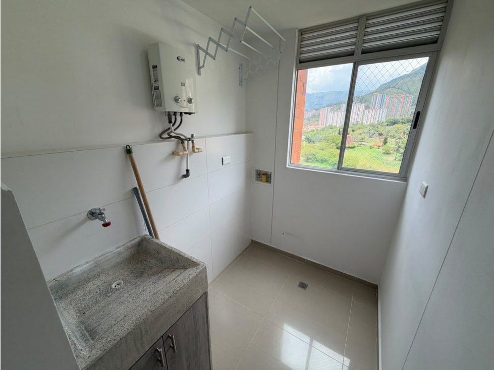 Arriendo apartamento en bello — foto 4