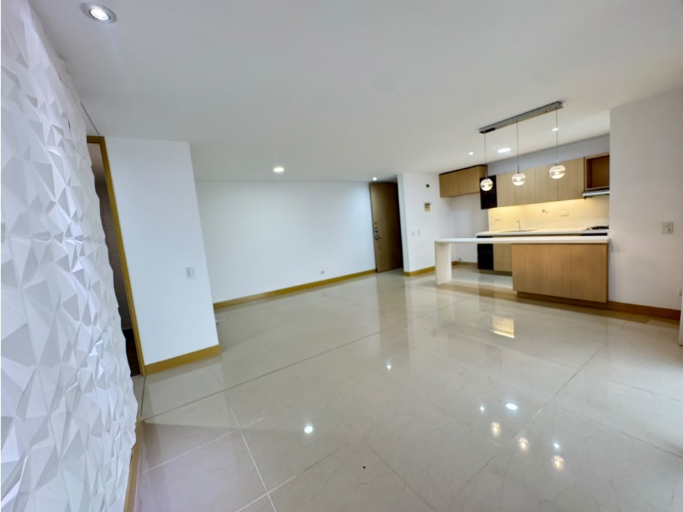 ARRIENDO APARTAMENTO EN CASTROPOL - 5