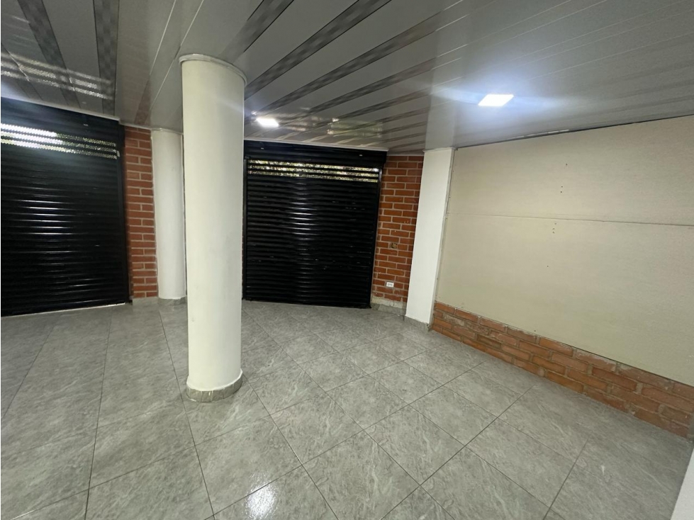 RENTO LOCAL COMERCIAL PRIMER PISO MEDELLIN AV ORIENTAL — foto 6