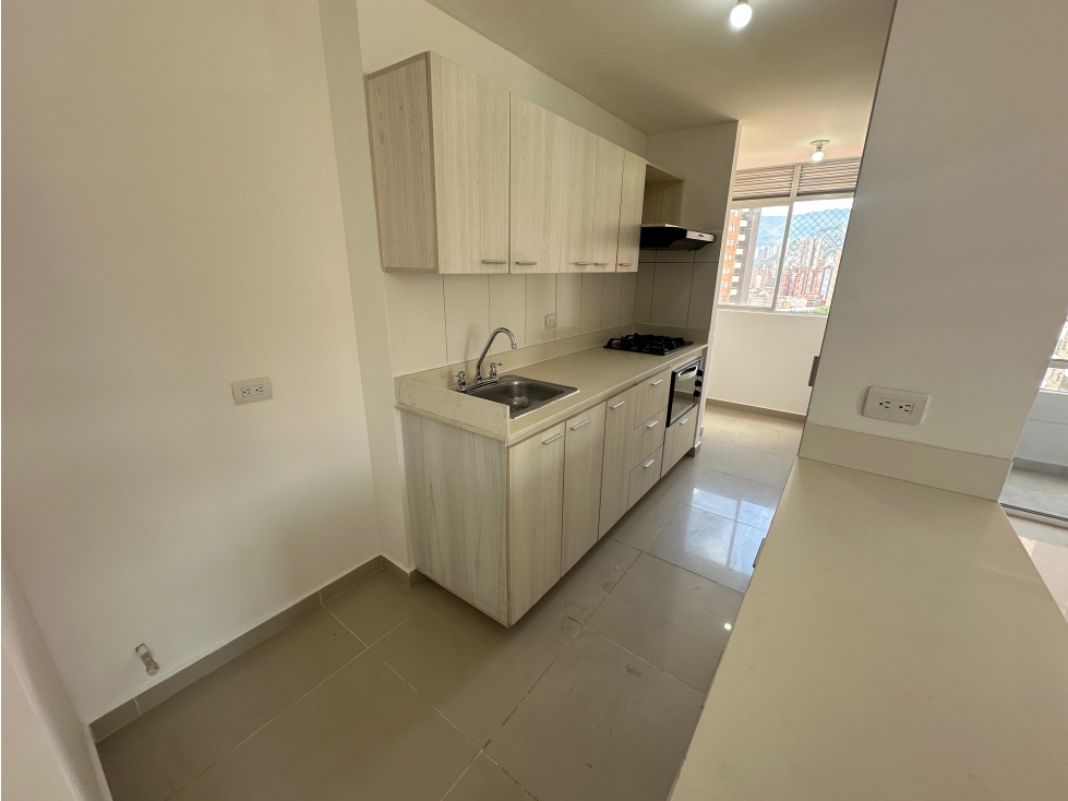RENTO APARTAMENTO EN SABANETA PARTE PLANA — foto 6