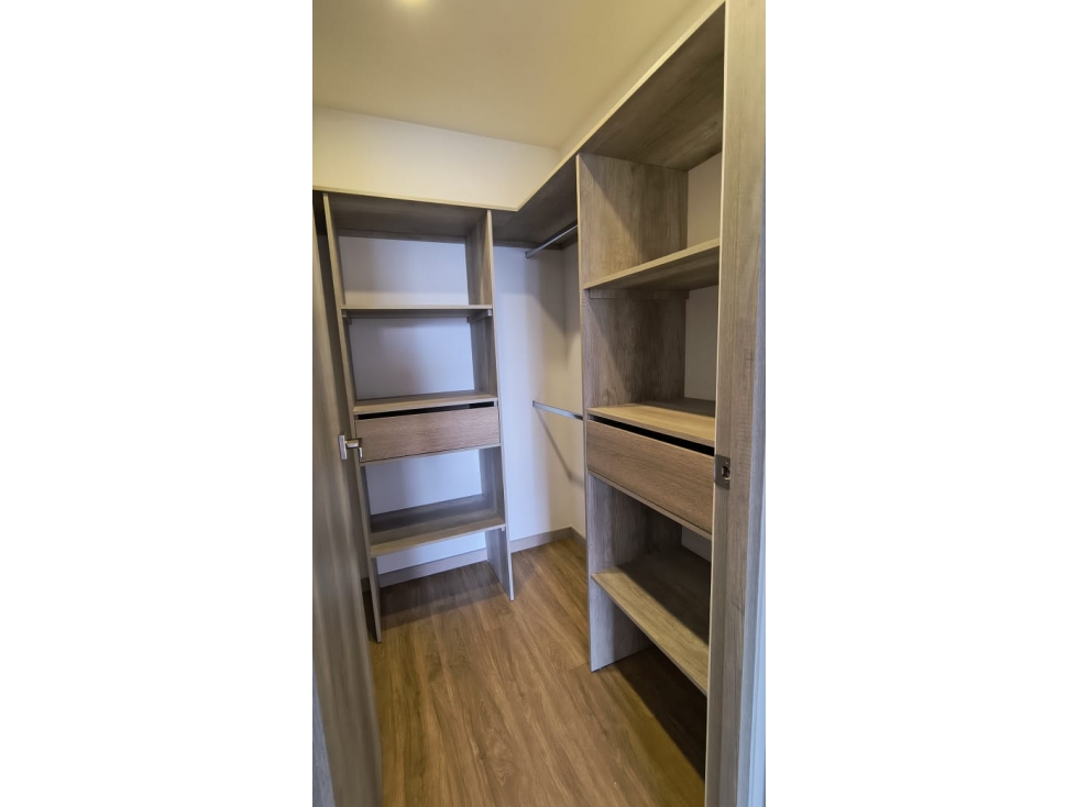 ARRIENDO APARTAMENTO CIUDAD DEL RIO — foto 6
