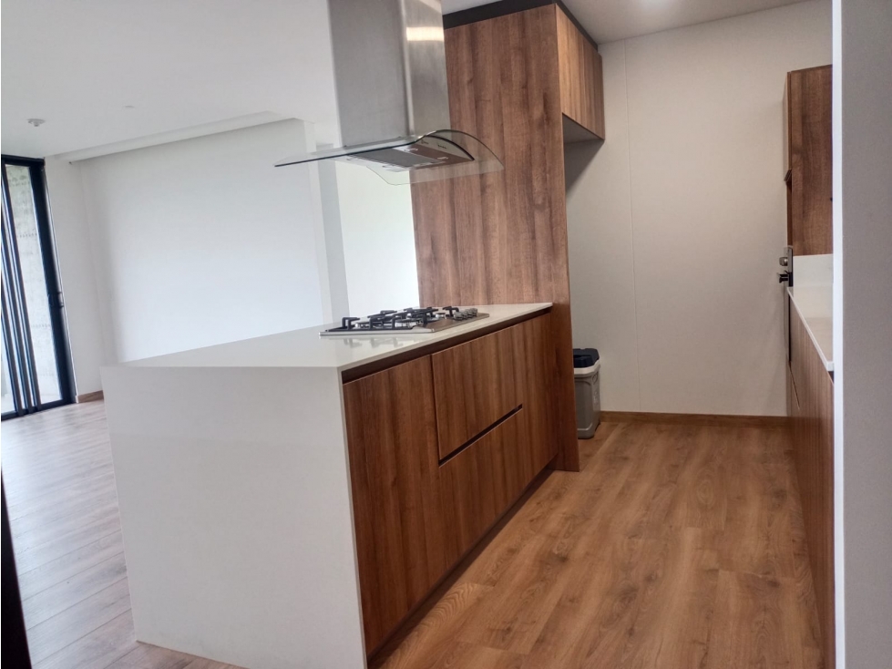 ARRIENDO APARTAMENTO ALTO DEL POBLADO