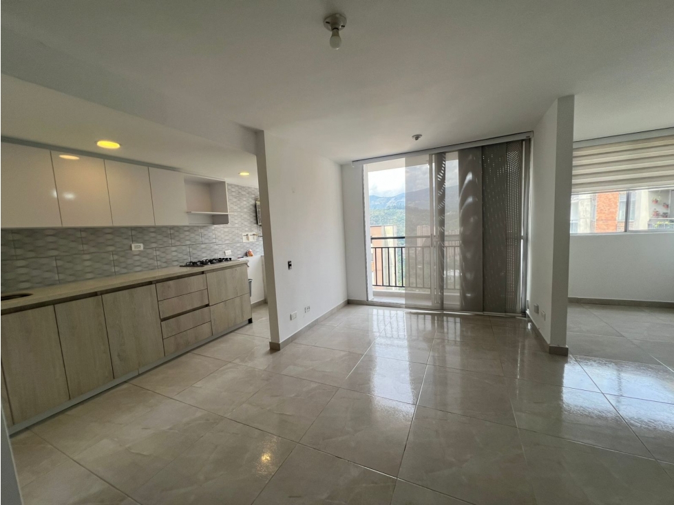 APARTAMENTO EN ARRIENDO EN LA DOCTORA-SABANETA — foto 5