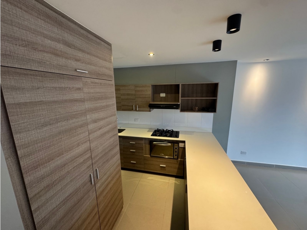 EN VENTA ENVIGADO, LOMA DEL ESCOBERO — foto 2
