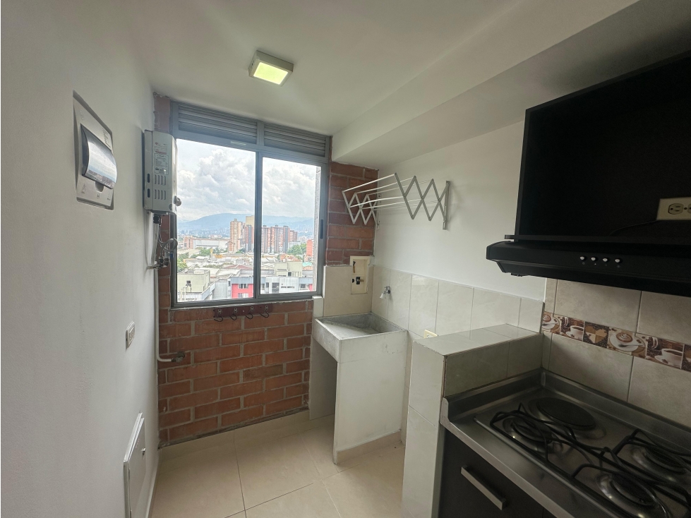 RENTO APARTAMENTO EN SABANETA PARTE PLANA — foto 4