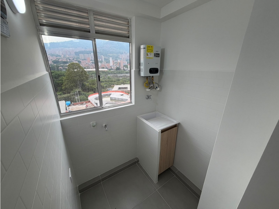 ARRIENDO APARTAMENTO EN BELLO MADERA — foto 3