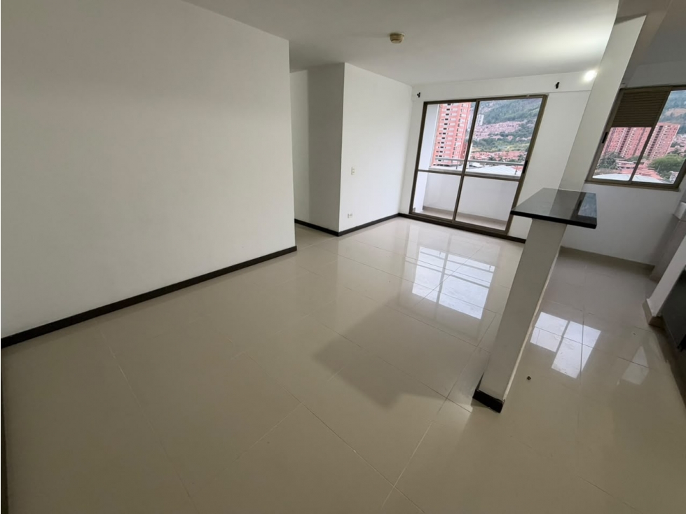 ARRIENDO APARTAMENTO EN NIQUIA BELLO — foto 5