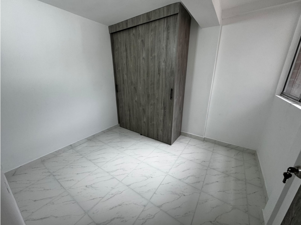 Apartamento en Arriendo Barrio Cristobal — foto 5