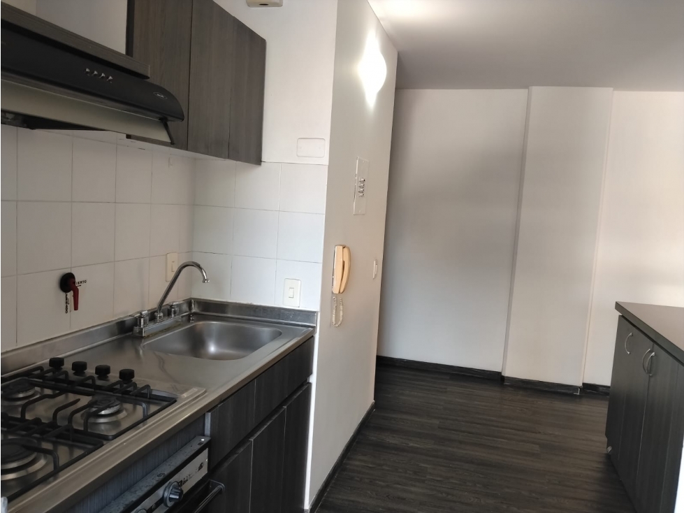 ARRIENDO APARTAMENTO POBLADO- LAS LOMAS — foto 4
