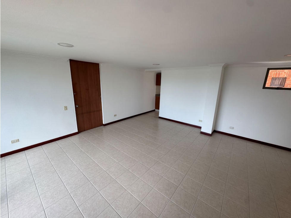 ARRIENDO APARTAMENTO ENVIGADO-PRIMAVERA