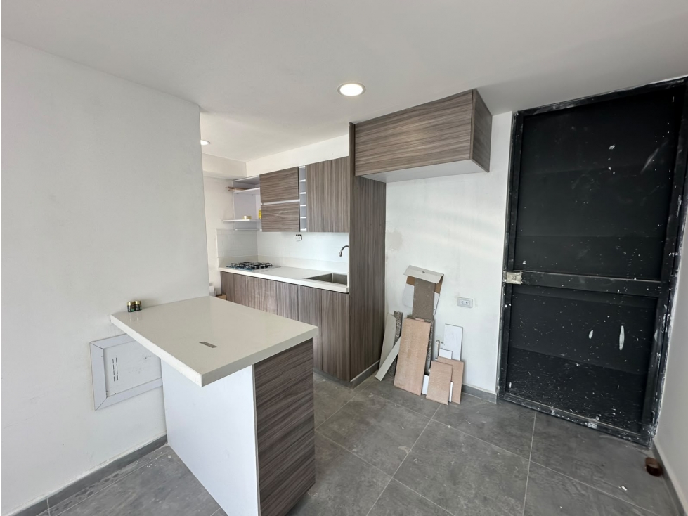 Arriendo apartamento en bello — foto 2