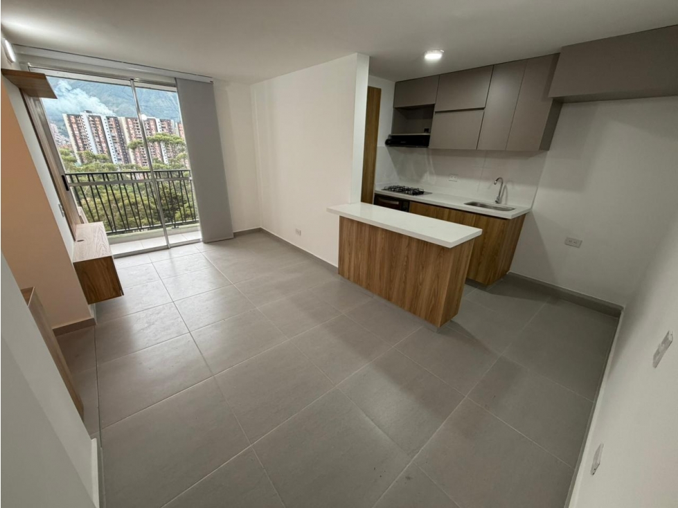 Arriendo apartamento en bello — foto 4