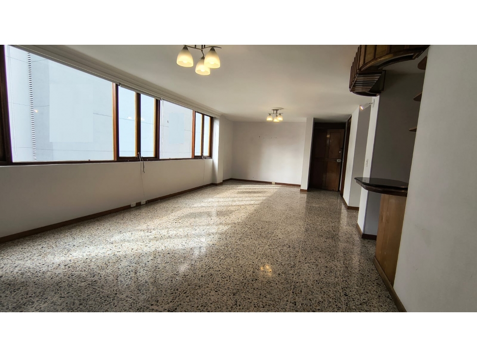 ARRIENDO APARTAMENTO POBLADO- LAS VEGAS — foto 3