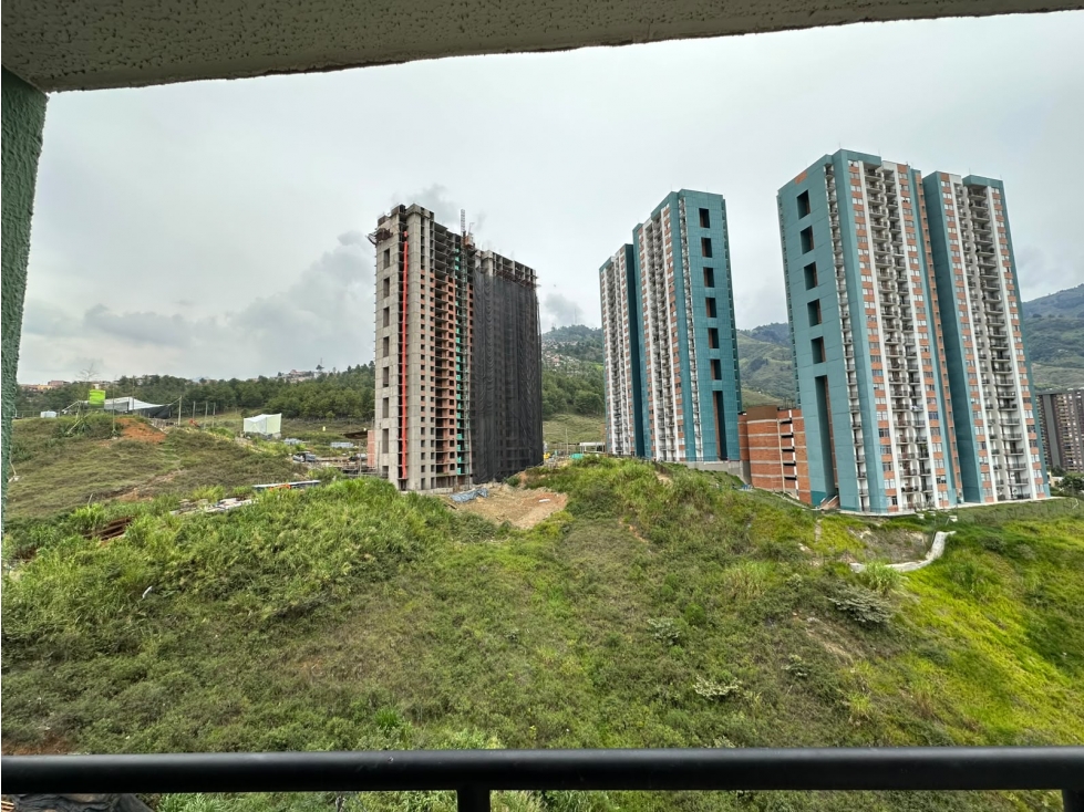 Arriendo apartamento en bello — foto 5
