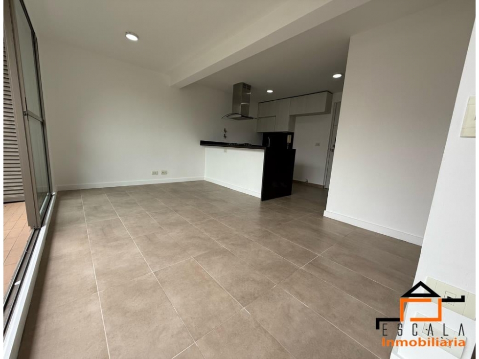 apartastudio en arriendo Loma de los Bernal, Medellin — foto 4