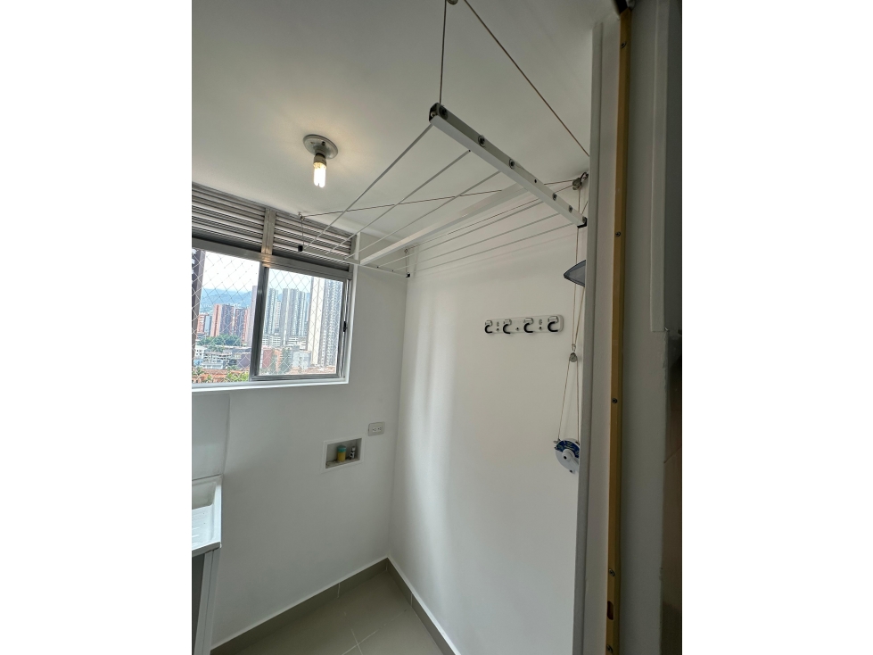 RENTO APARTAMENTO EN SABANETA UNIDAD RIO SECRETO — foto 3