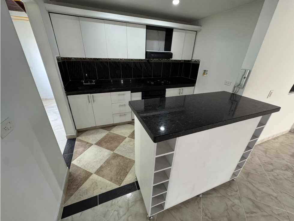 Apartamento en arriendo en Calasanz parte baja — foto 3